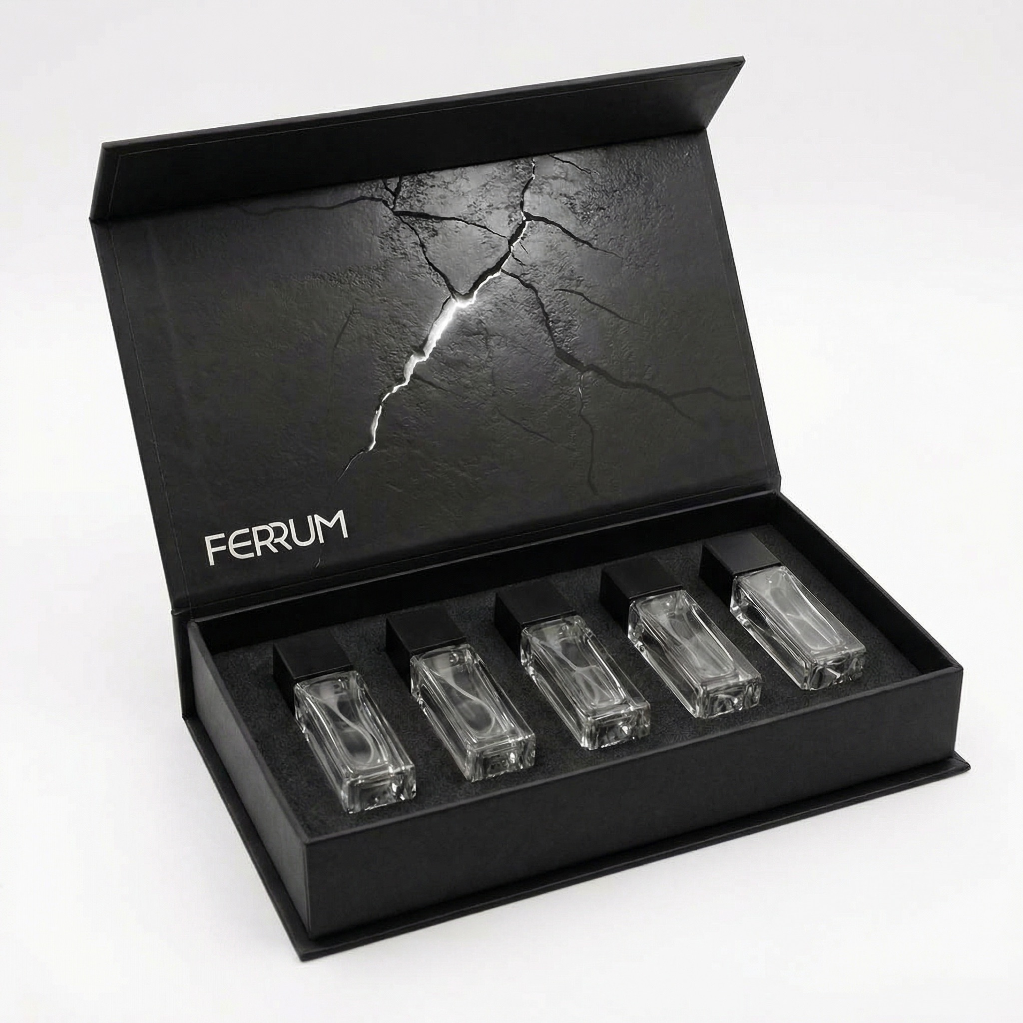 Подарочная коробка FERRUM — 5 тестеров по 5 мл внутри