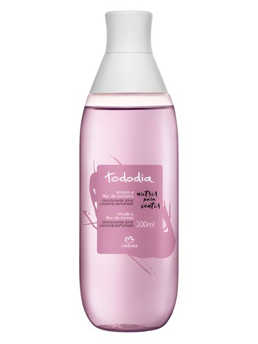 Ameixa e Flor de Cerejeira Natura — аромат