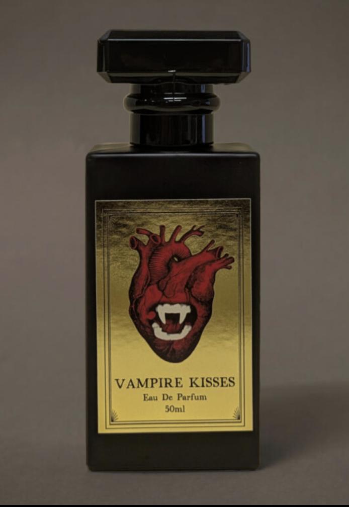 Vampire Kisses The Society of Alchemists — аромат