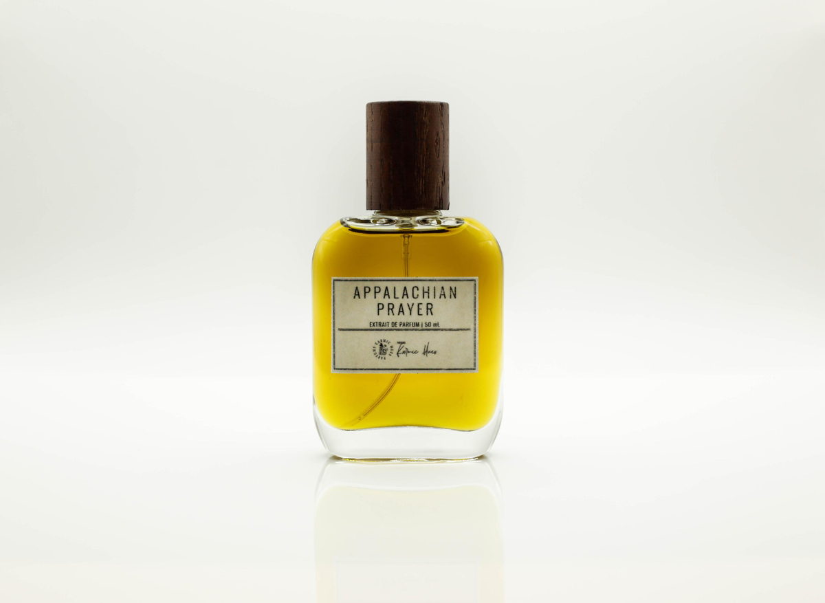 Appalachian Prayer Parfums Karmic Hues — аромат