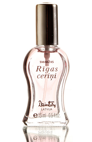 Rigas Cerini (Рижская Сирень, 2000) Dzintars — аромат