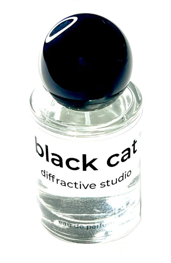 Black Cat Diffractive Studio — аромат