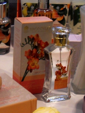 Freesia Bronnley — аромат
