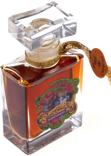 Fleur de Caramel Velvet & Sweet Pea’s Purrfumery