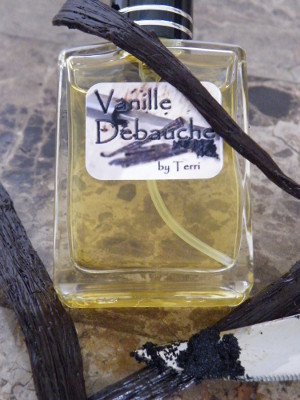 Vanille Debauche Kyse Perfumes — аромат