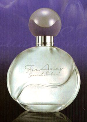 Far Away Sensual Embrace Avon — аромат