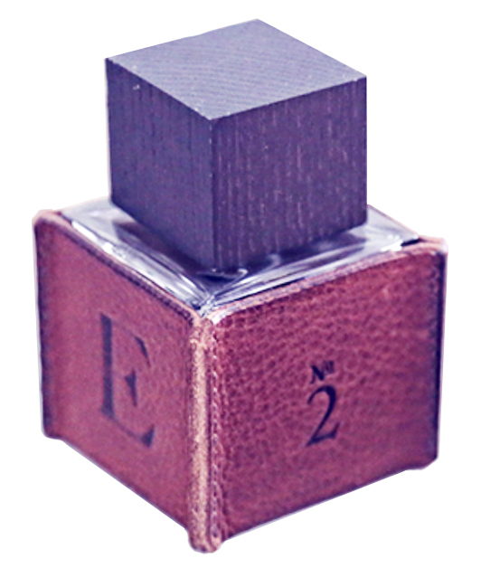 EO No 2 Ensar Oud — аромат