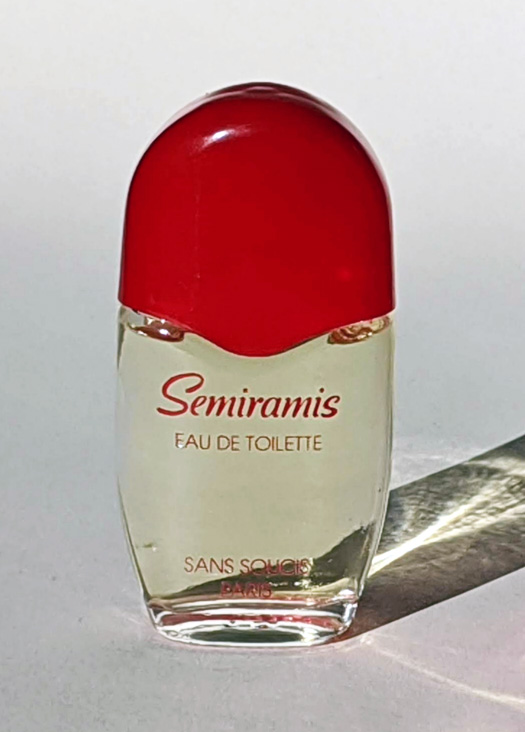 Semiramis Sans Soucis — аромат