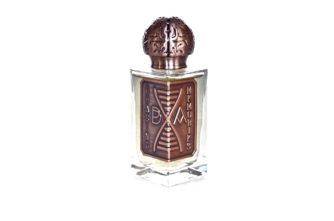 Chasing Memories Broken Anatomy Perfumes — аромат