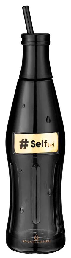 #Self[ie] Black Água de Cheiro
