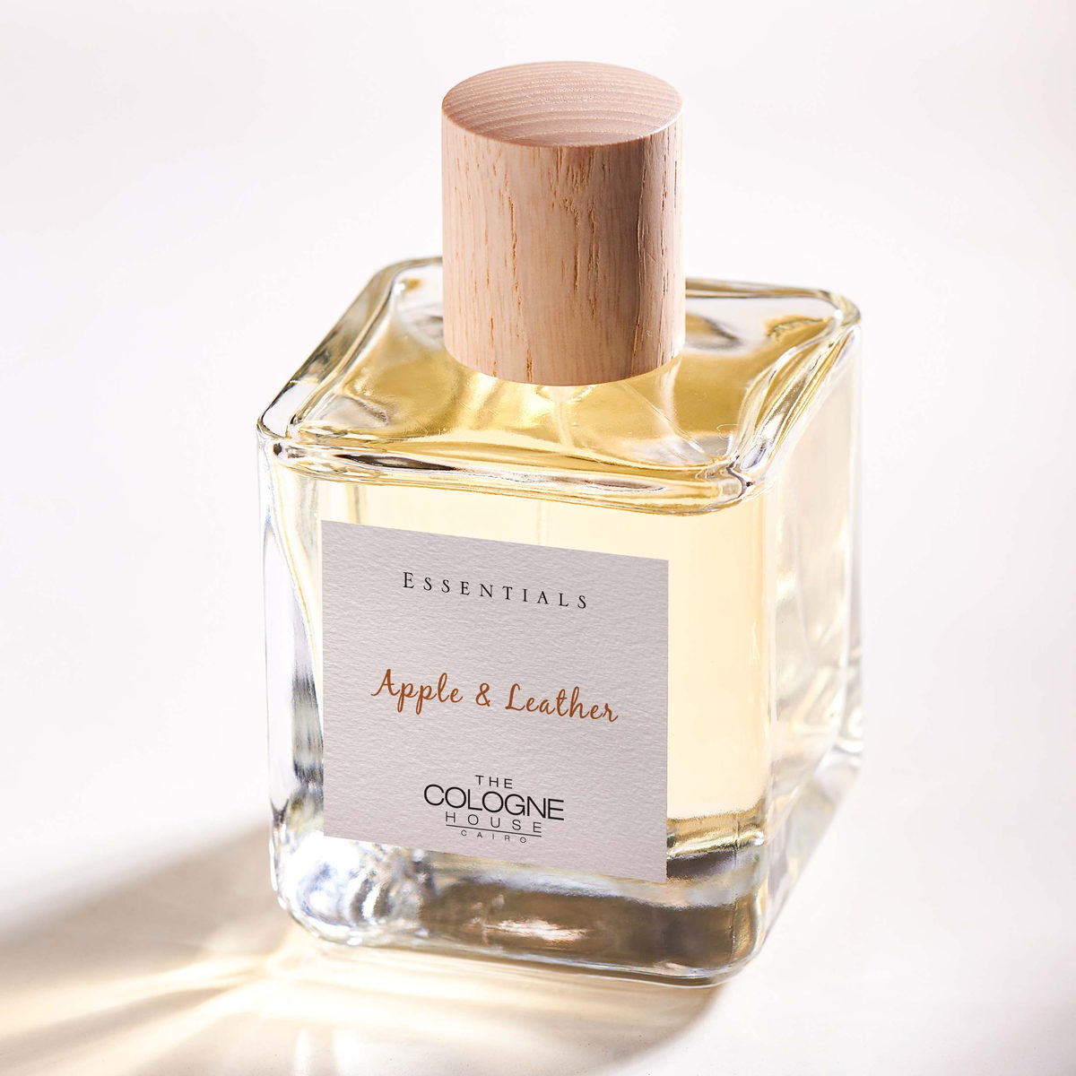 Apple & Leather The Cologne House — аромат