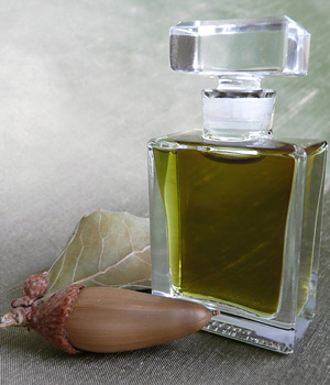 Q Roxana Illuminated Perfume — аромат